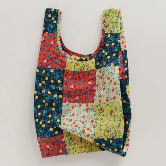 BAGGU Handbags - NWT Baby Baggu - Calico Block